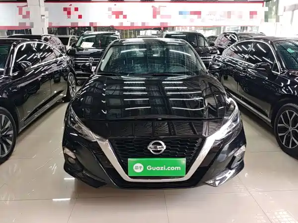 Nissan Teana 2023