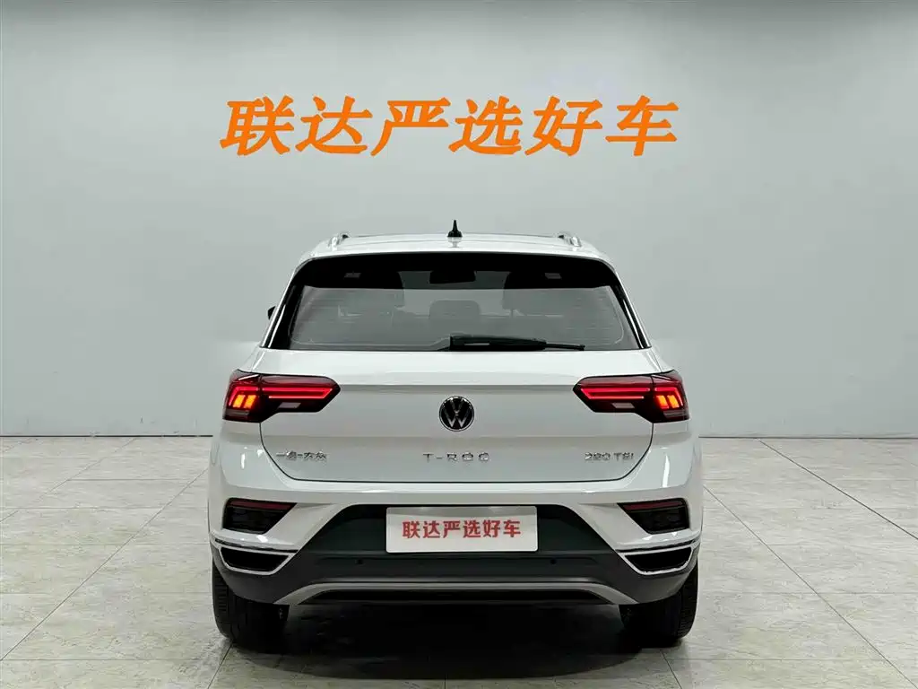 Volkswagen T-Roc 2023 — фото 24