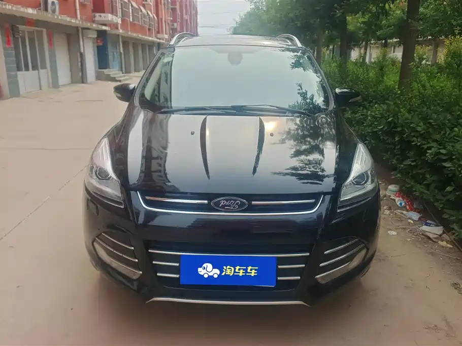 Ford Kuga 2014