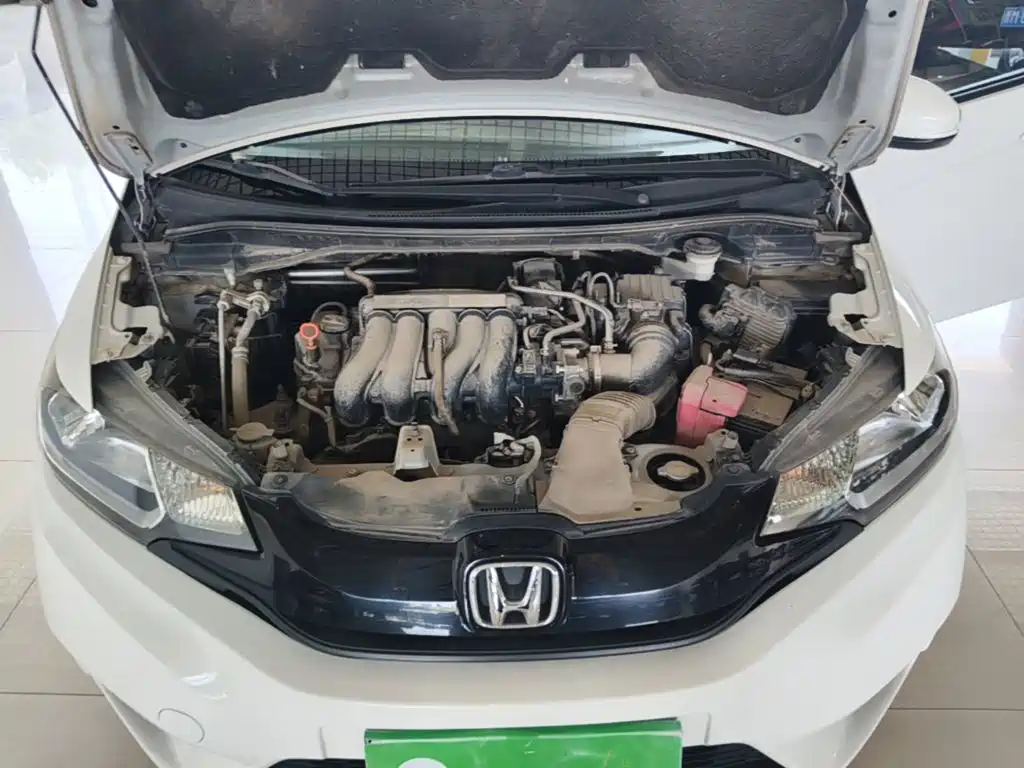 Honda Fit 2016 — фото 20