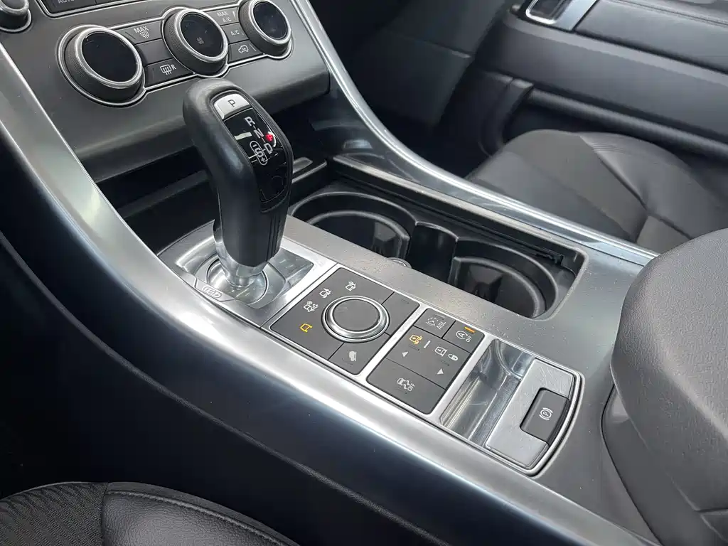 Land Rover Sport 2017 — фото 14