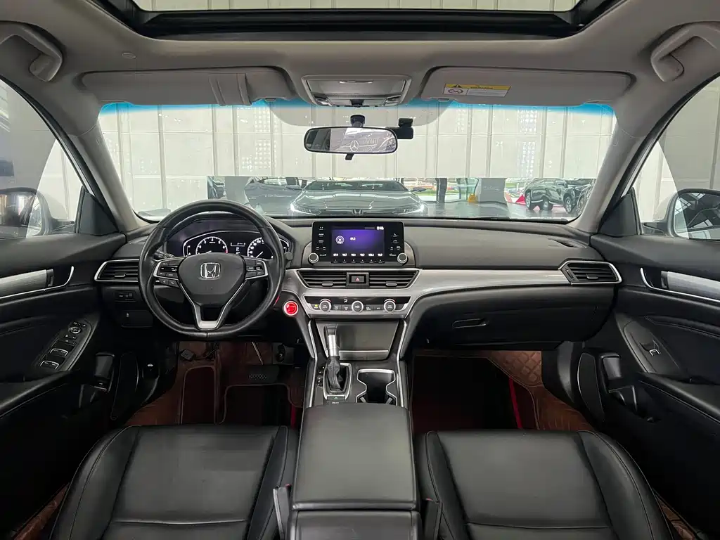 Honda Accord 2020 — фото 12