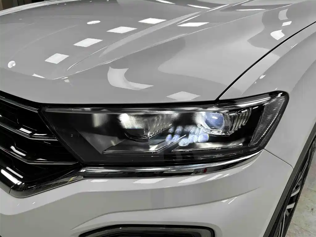 Volkswagen T-Roc 2023 — фото 17