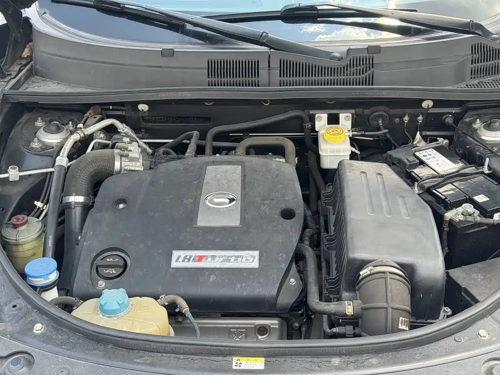 GAC Motor Trumpchi GS5 2014 — фото 13