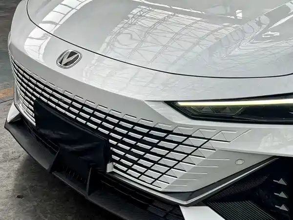 Changan UNI-V 2023