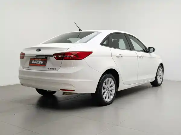 Ford Escort 2018