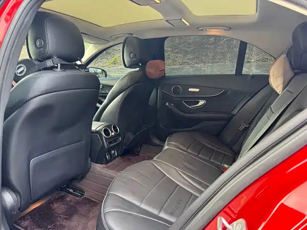 Mercedes-Benz C-Class 2020