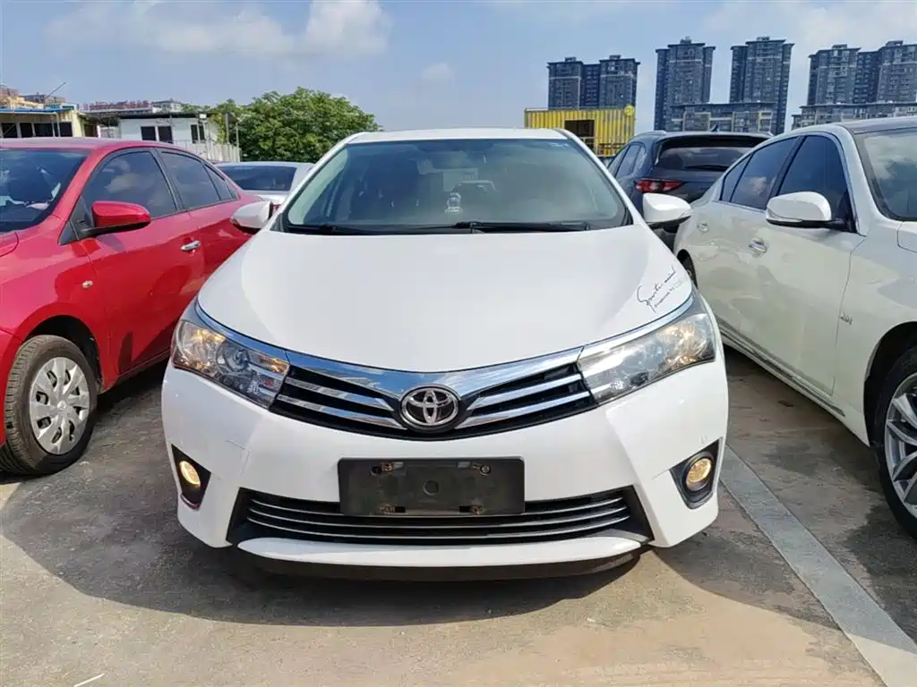 Toyota Corolla 2016 — фото 3