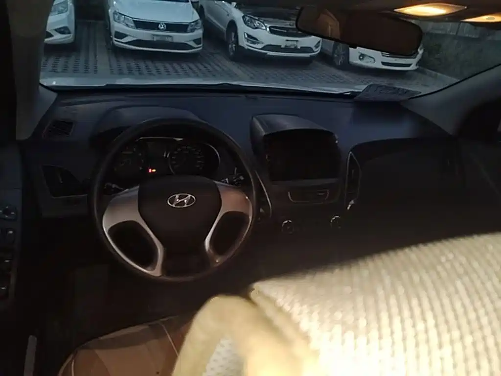 Hyundai ix35 2015 — фото 17