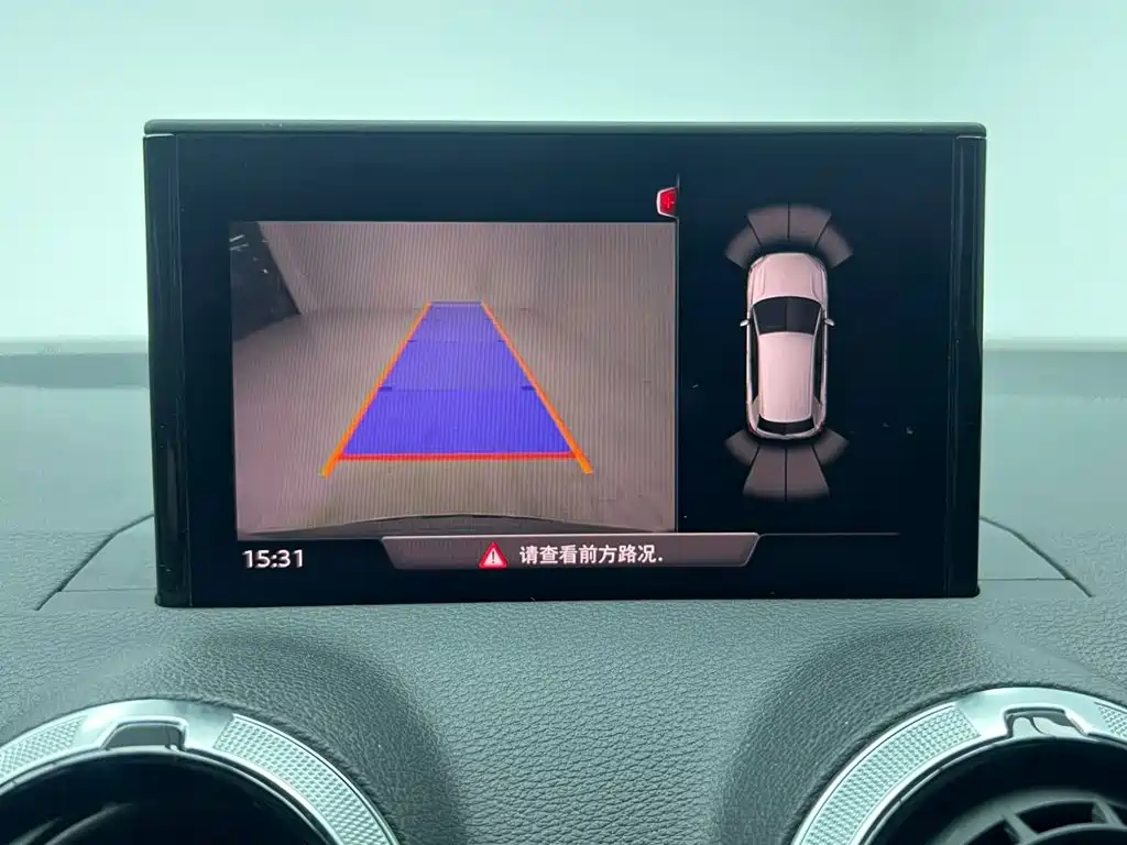 Audi Q2L 2022