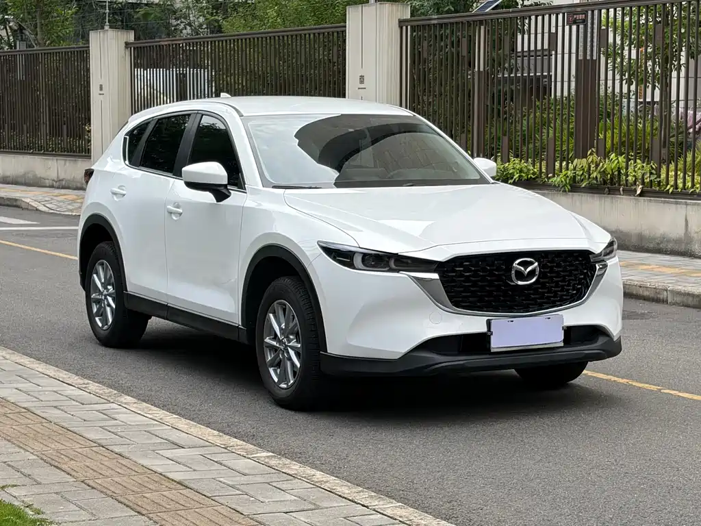 Mazda CX-5 2025