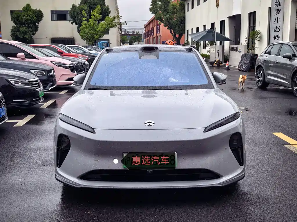 NIO ET5 2024