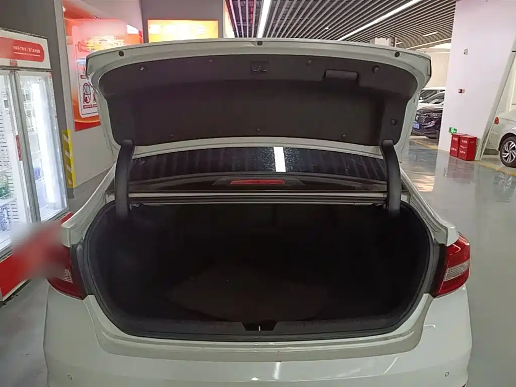 Hyundai Sonata 2015 — фото 19