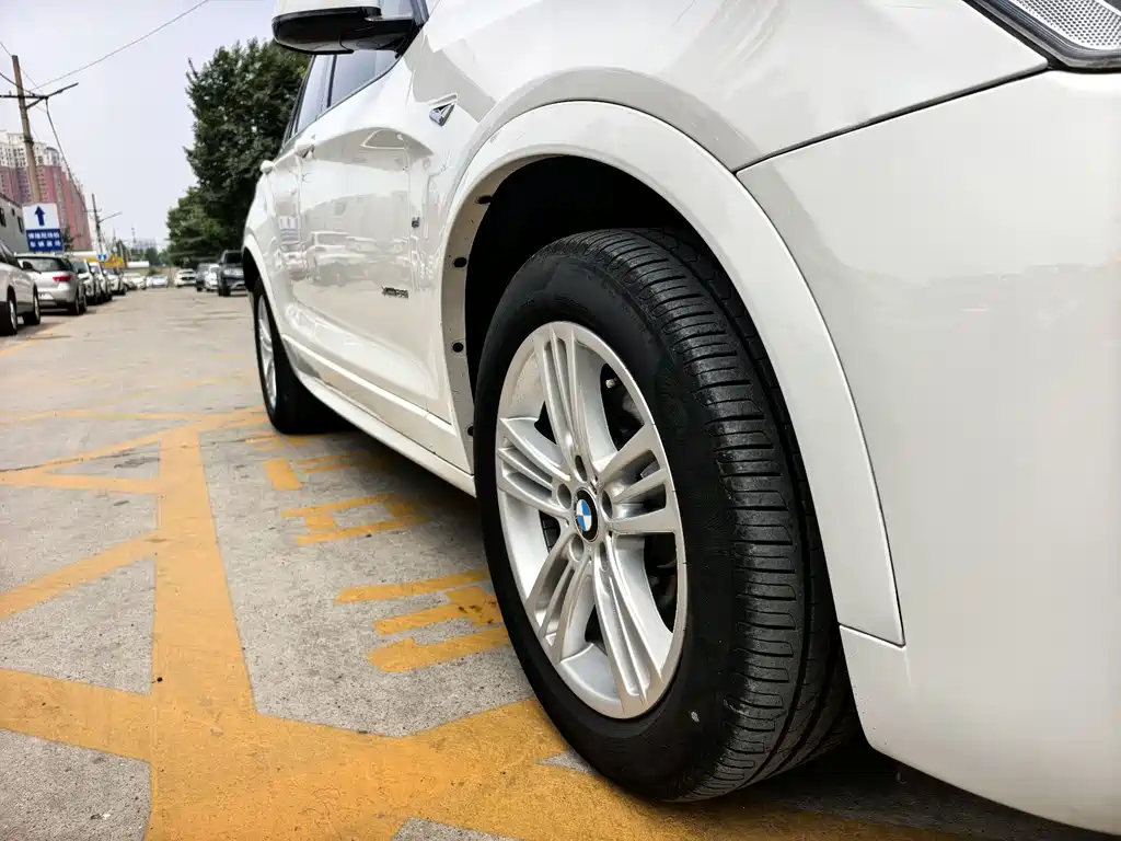 BMW X4 2015 — фото 9