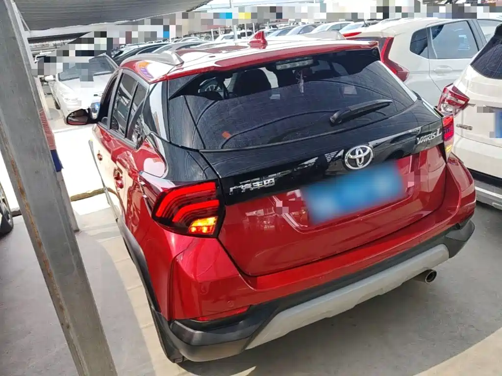 Toyota Yaris L 2020