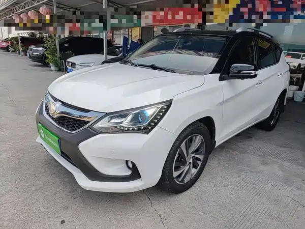 BYD Song 2016