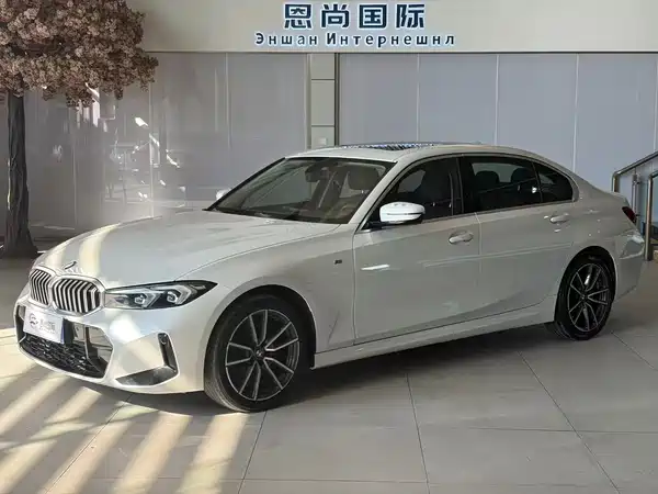 BMW 3 Series 2023