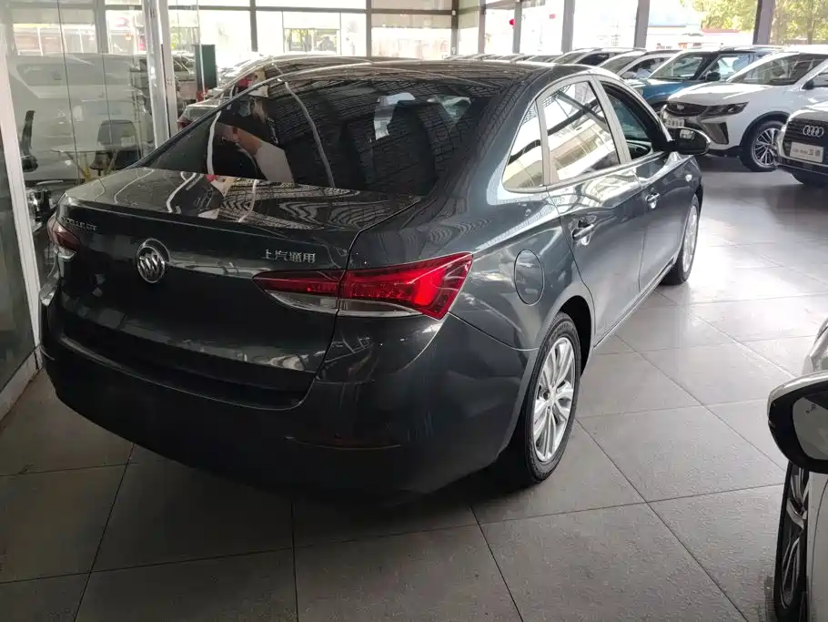 Buick Excelle 2021
