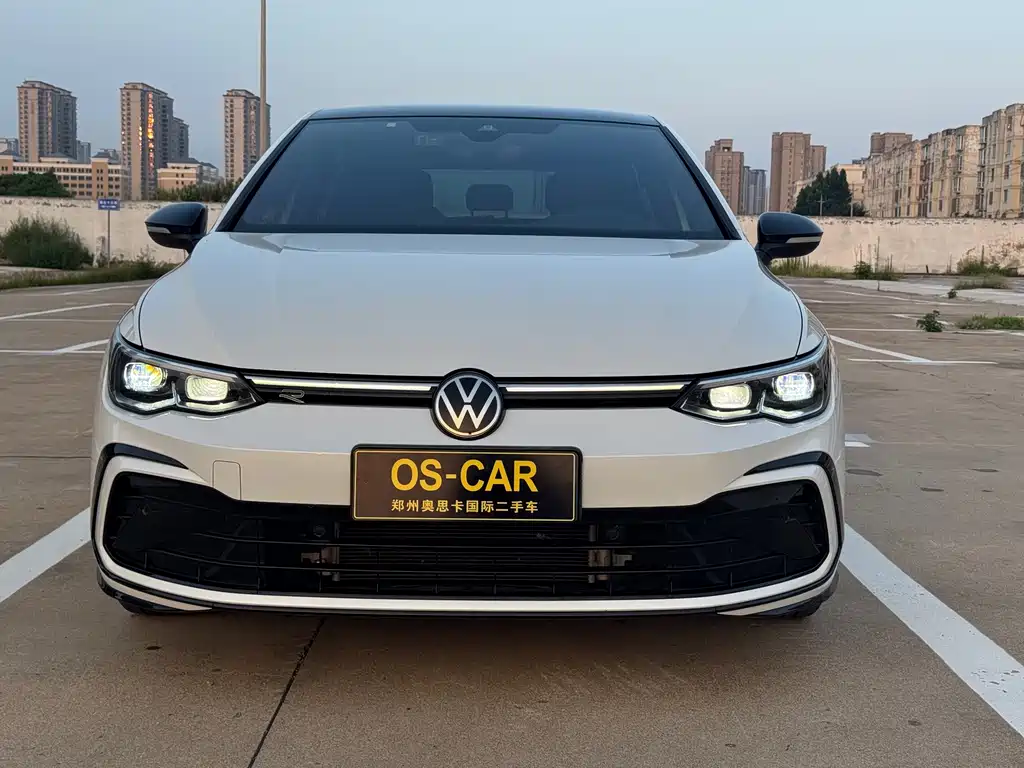Volkswagen Golf 2022