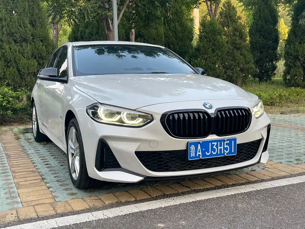 BMW 1 Series 2022