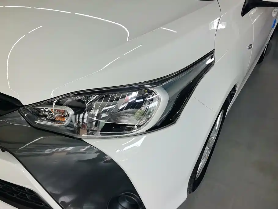 Toyota Yaris L 2016