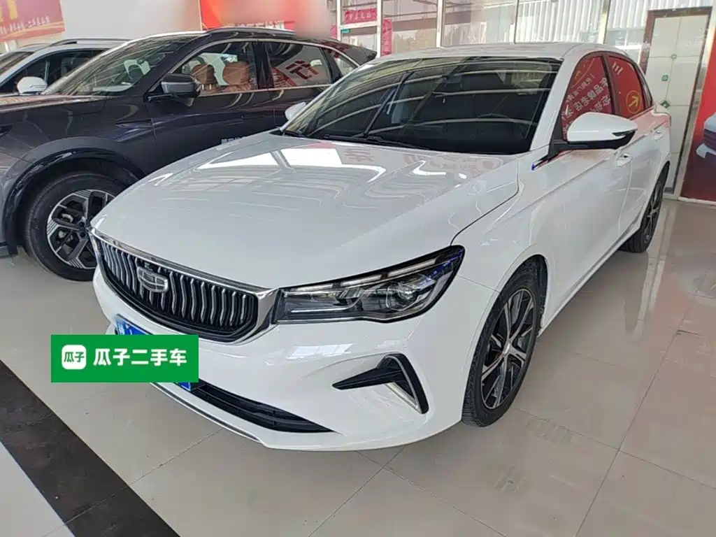 Geely Emgrand 2023