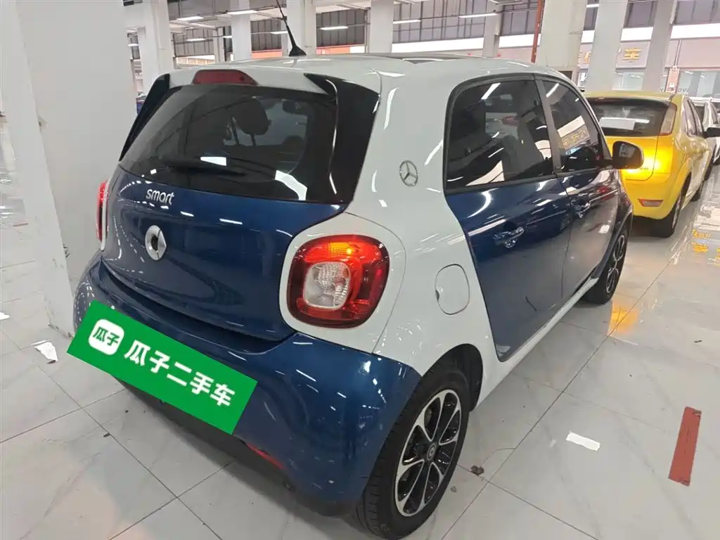 smart Forfour 2018 — фото 7