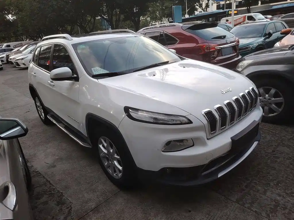 Jeep Cherokee 2018 — фото 4