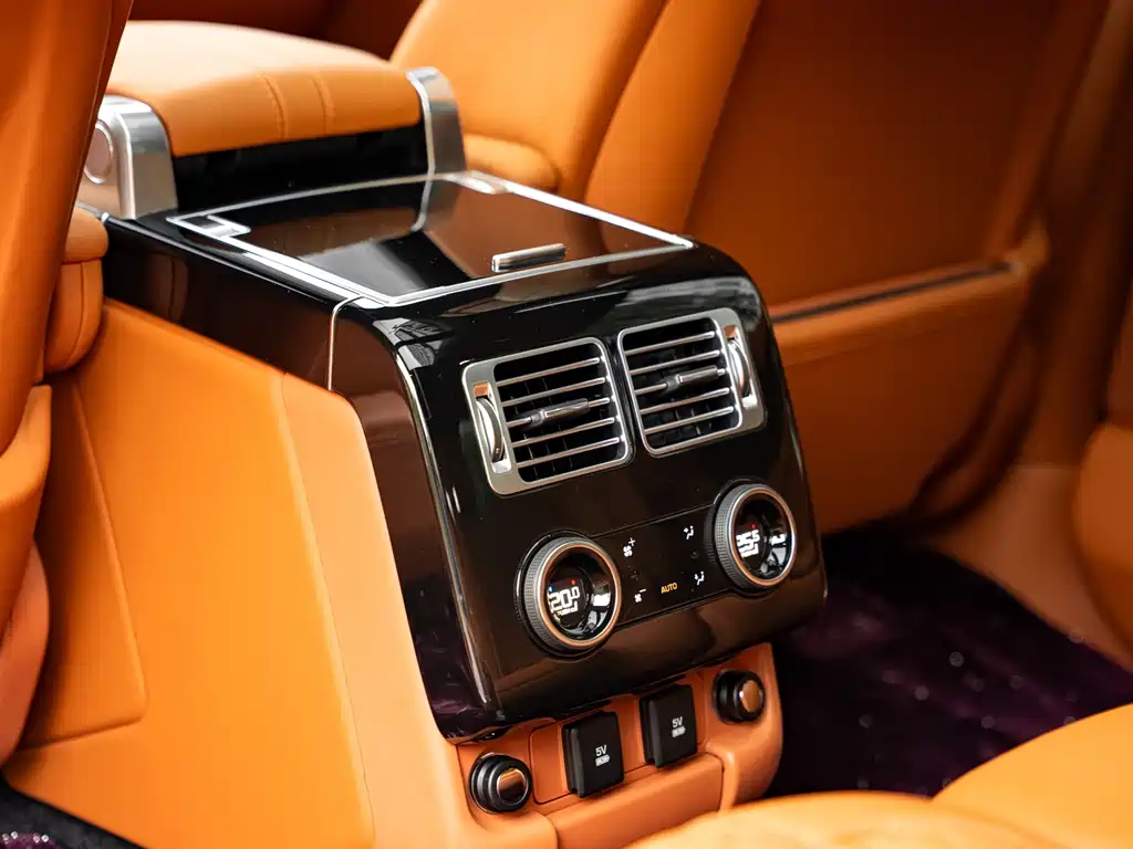 Land Rover Range Rover 2020 — фото 14