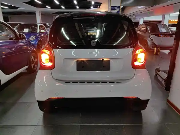 smart fortwo 2018