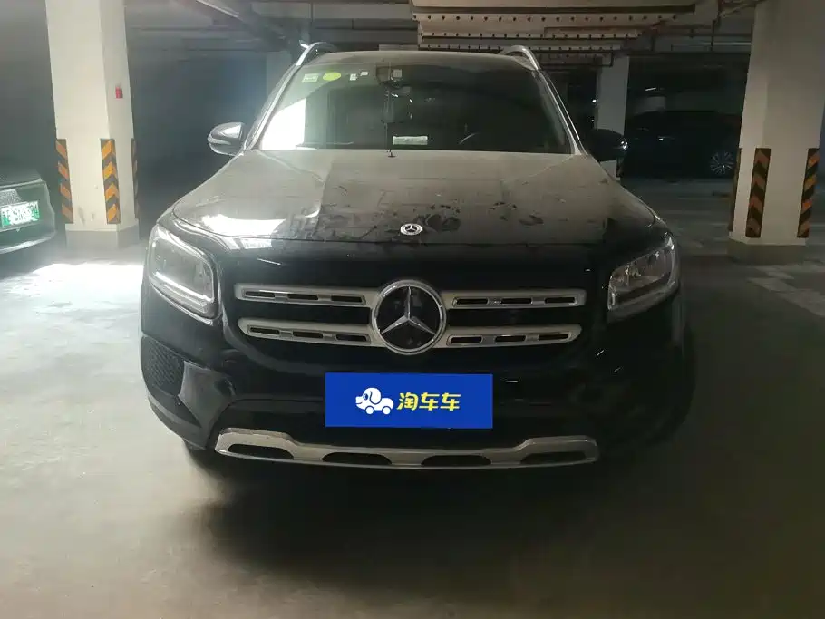 Mercedes-Benz GLB 2021