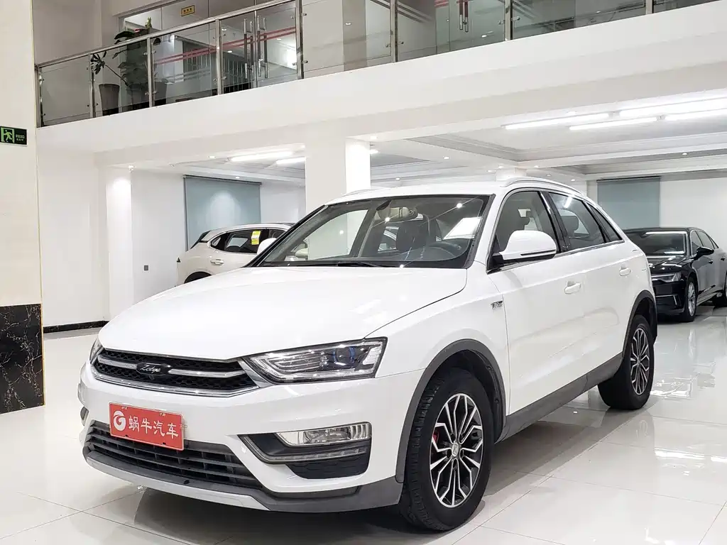 Zotye SR7 2017 — фото 1