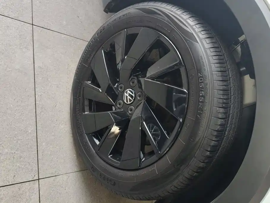 Volkswagen Tharu 2024