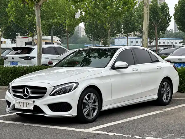 Mercedes-Benz C-Class 2017
