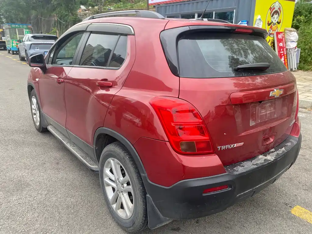 Chevrolet Trax 2016 — фото 10