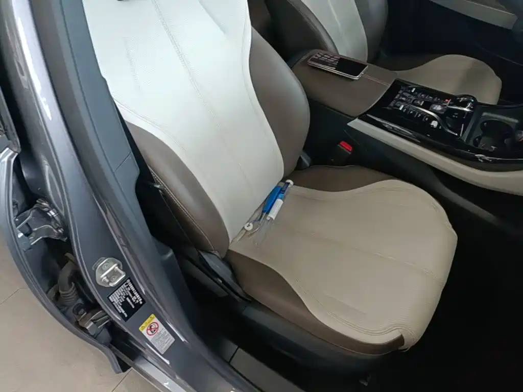 BYD Qin PLUS 2023 — фото 25