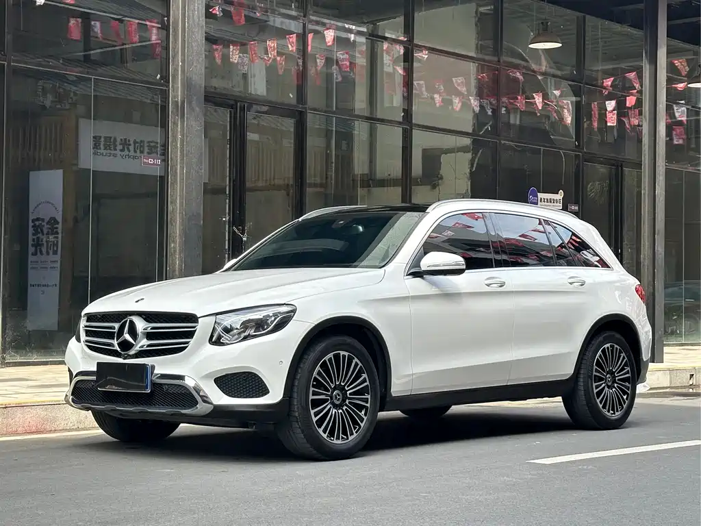 Mercedes-Benz GLC 2019 — фото 1