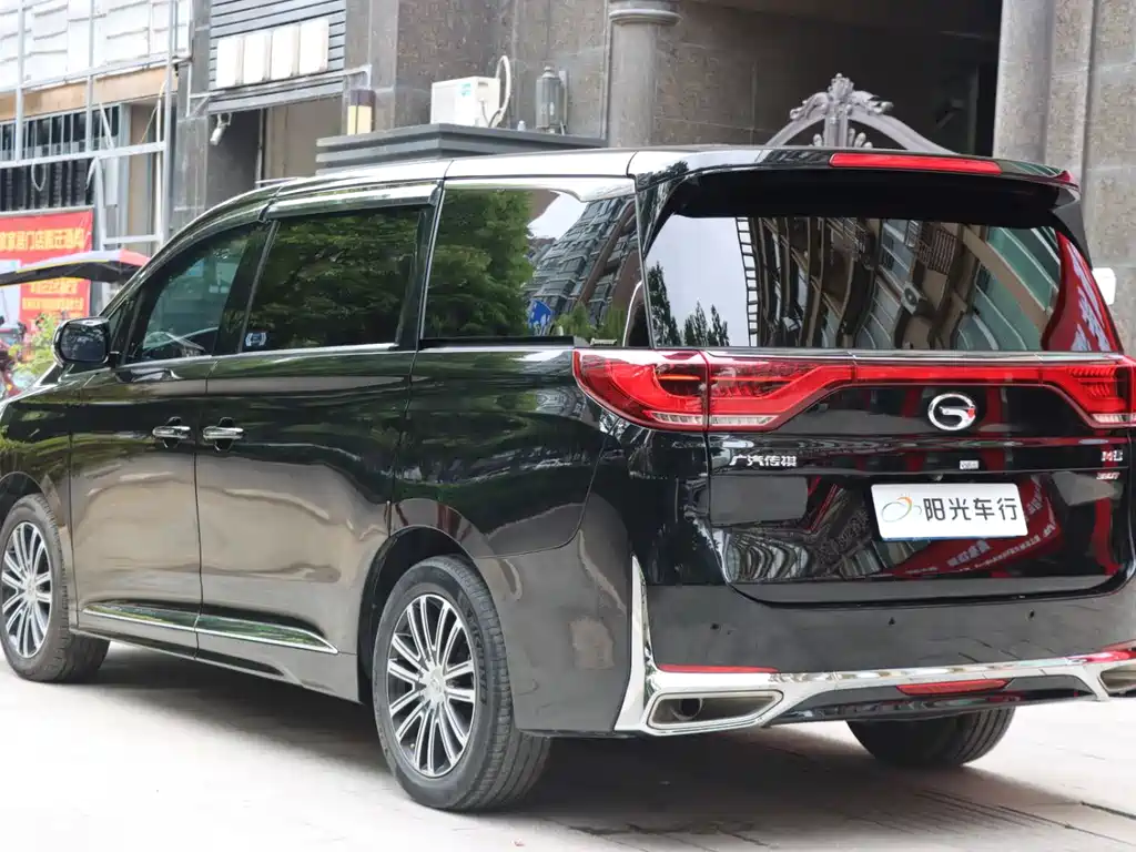 GAC Motor Trumpchi M8 2022 — фото 6