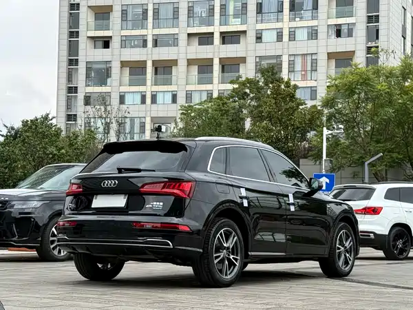 Audi Q5L 2019