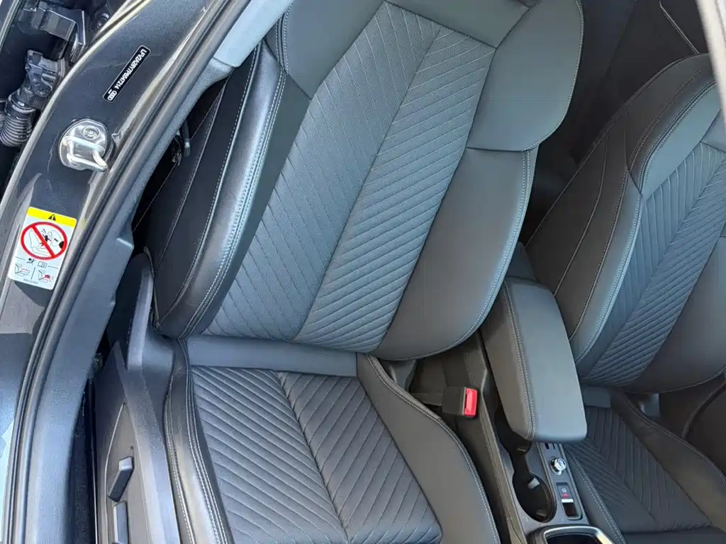 Audi A3 2023 — фото 10