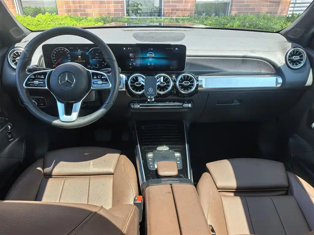 Mercedes-Benz GLB 2020