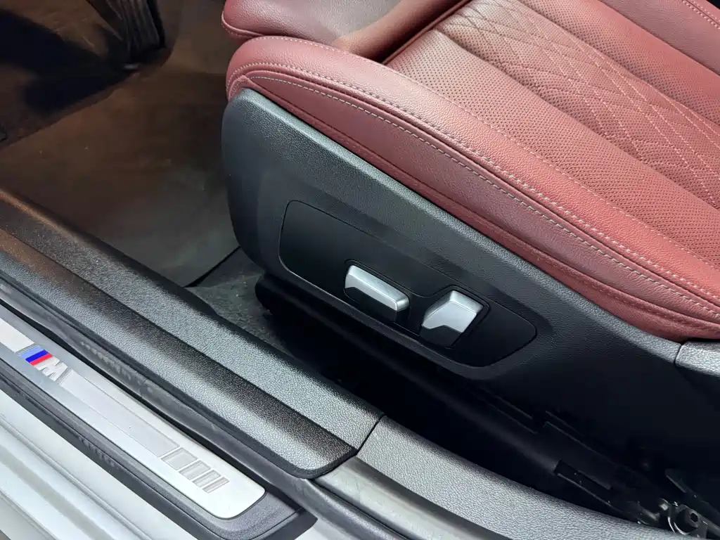 BMW 3 Series 2023