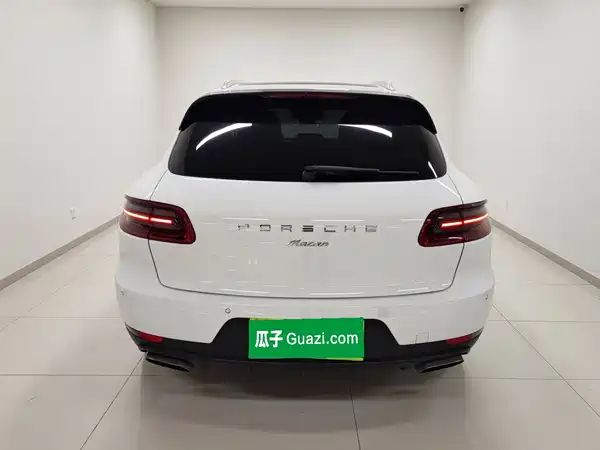 Porsche Macan 2015