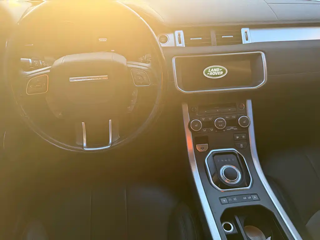 Land Rover Range Rover Evoque 2018 — фото 7