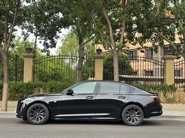 Cadillac CT5 2023