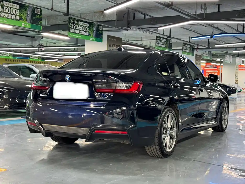 BMW i3 2024 — фото 15