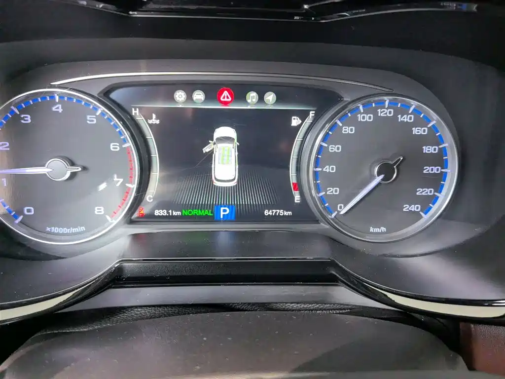 GAC Motor Trumpchi GS8 2019 — фото 11