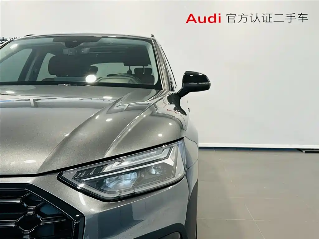 Audi Q5L 2021 — фото 17