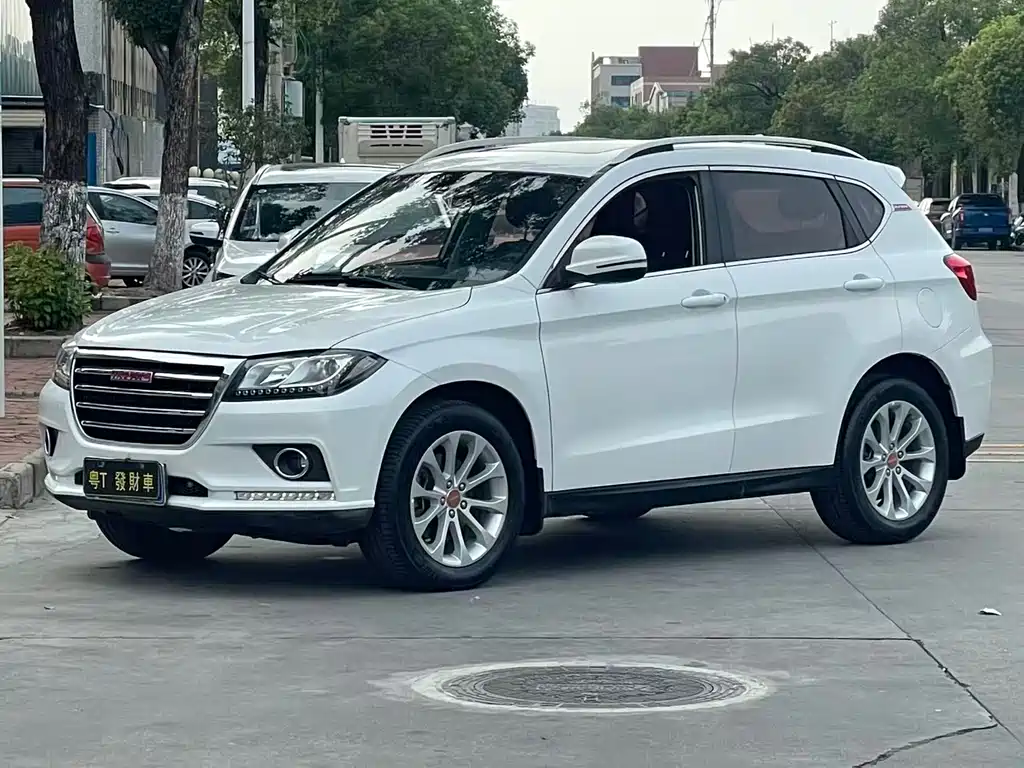 Haval H2 2017 — фото 1