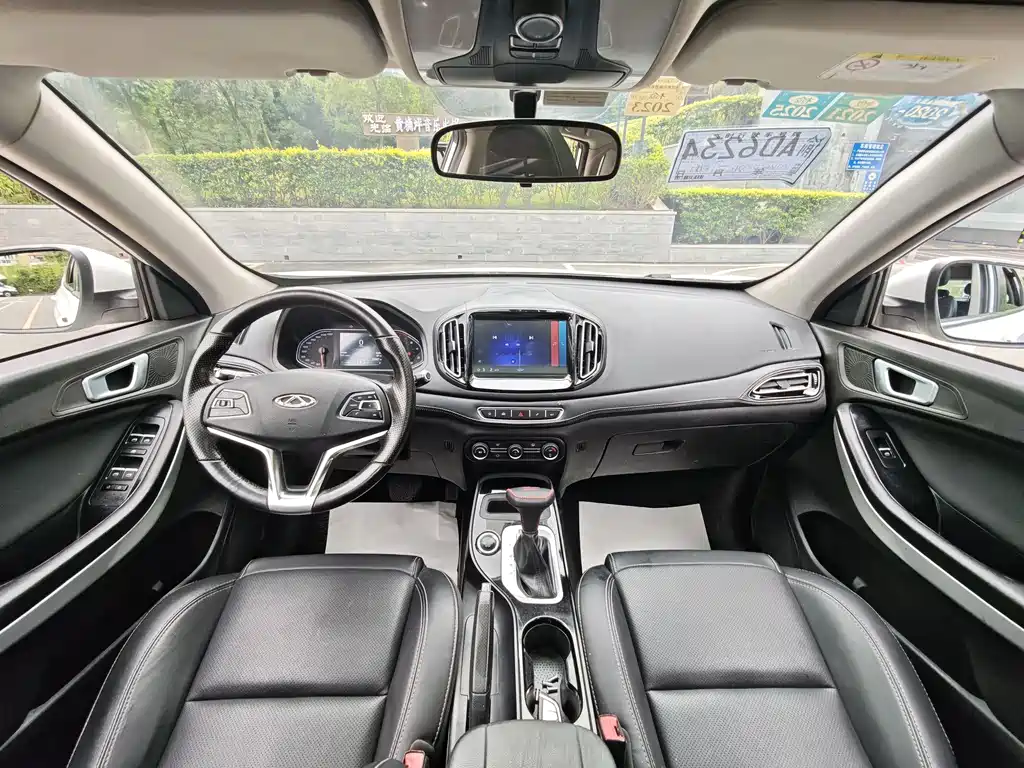 Chery Tiggo 7 2017 — фото 16